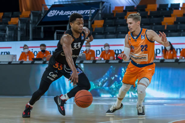 再到退役 再到退役