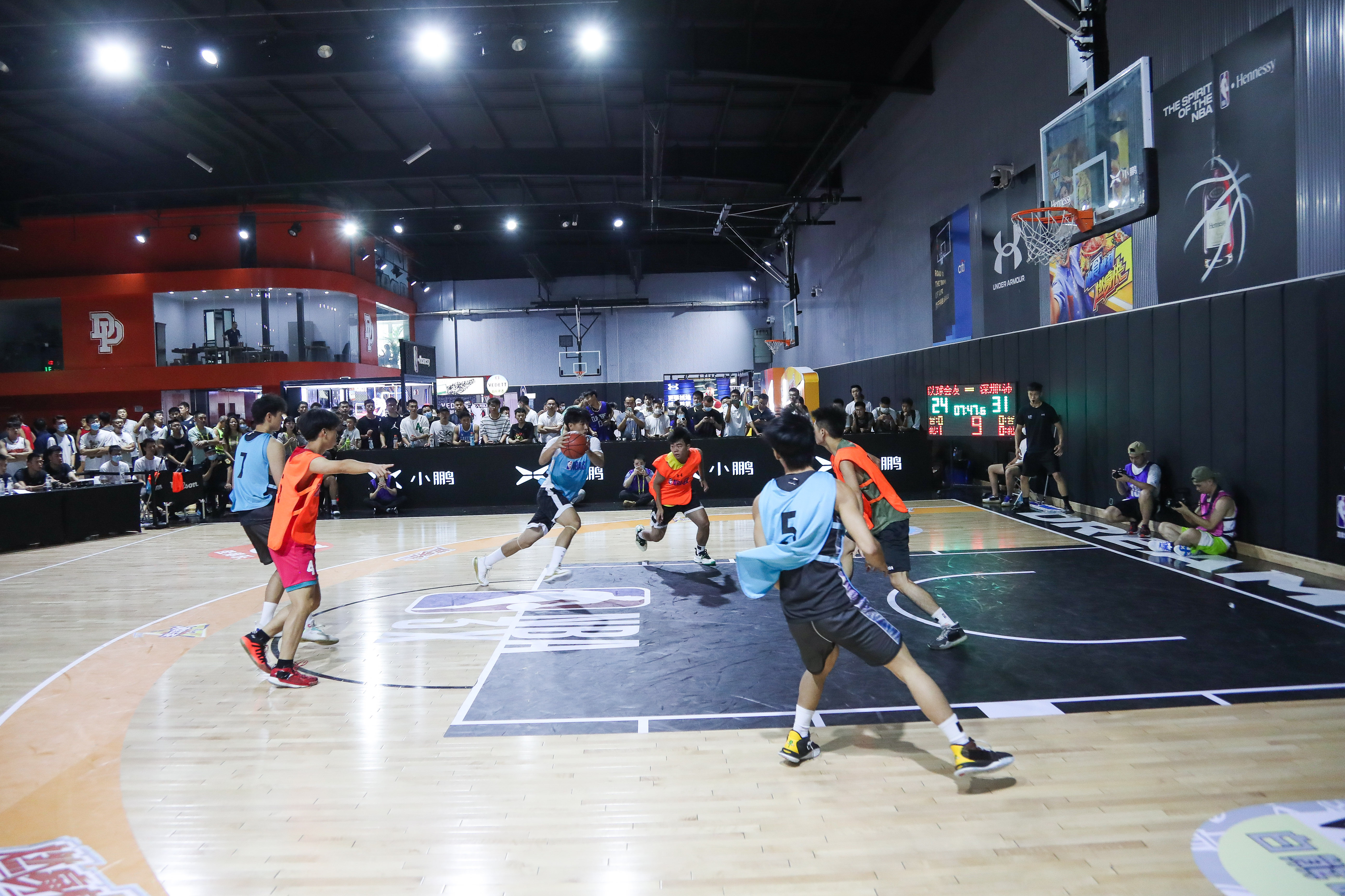 他充分发挥 他充分发挥